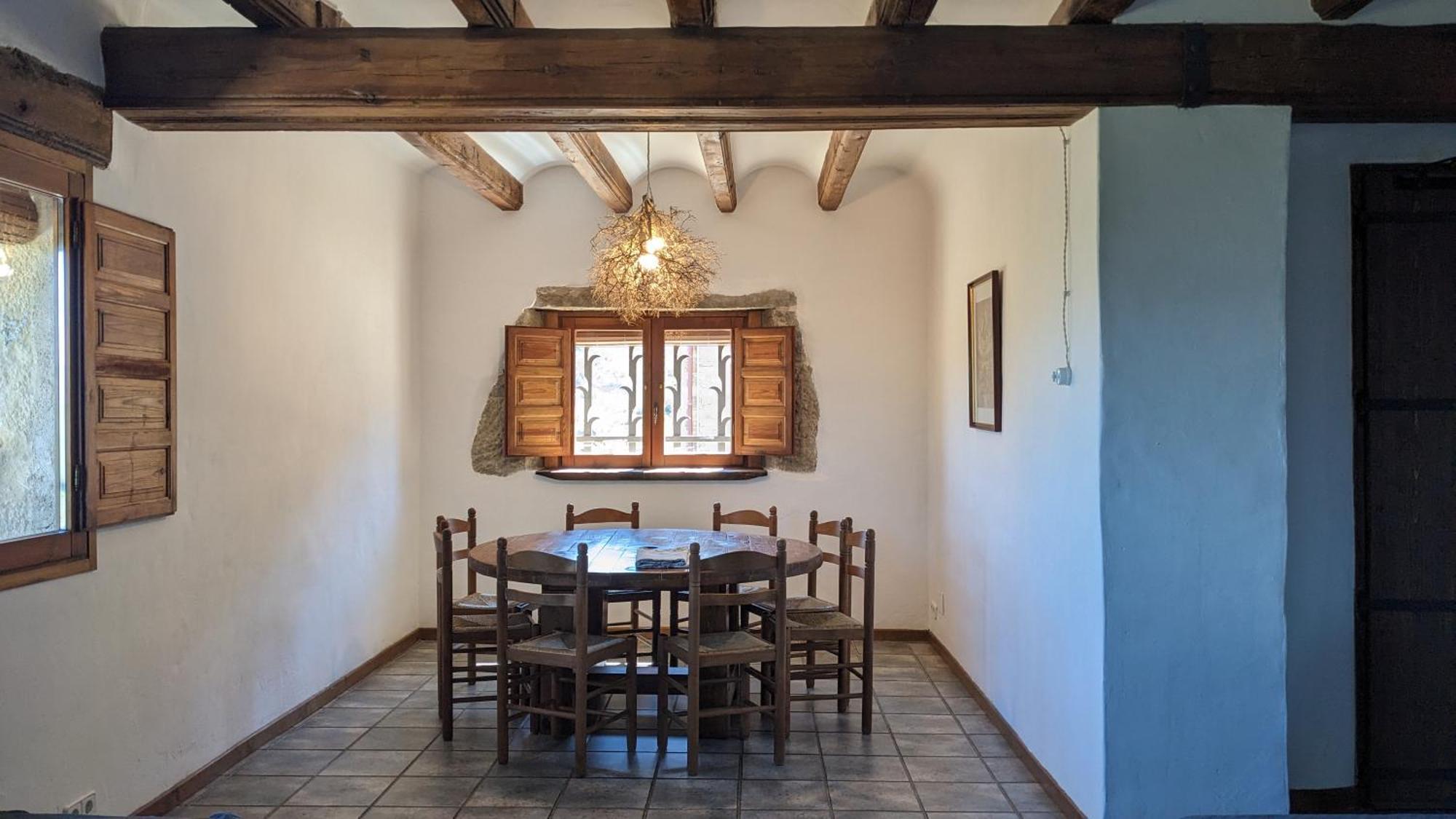 Casa Miret De *